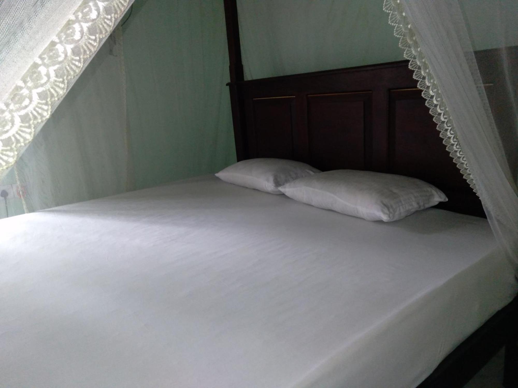 Jasmin Homestay Marakolliya Tangalle Exterior foto